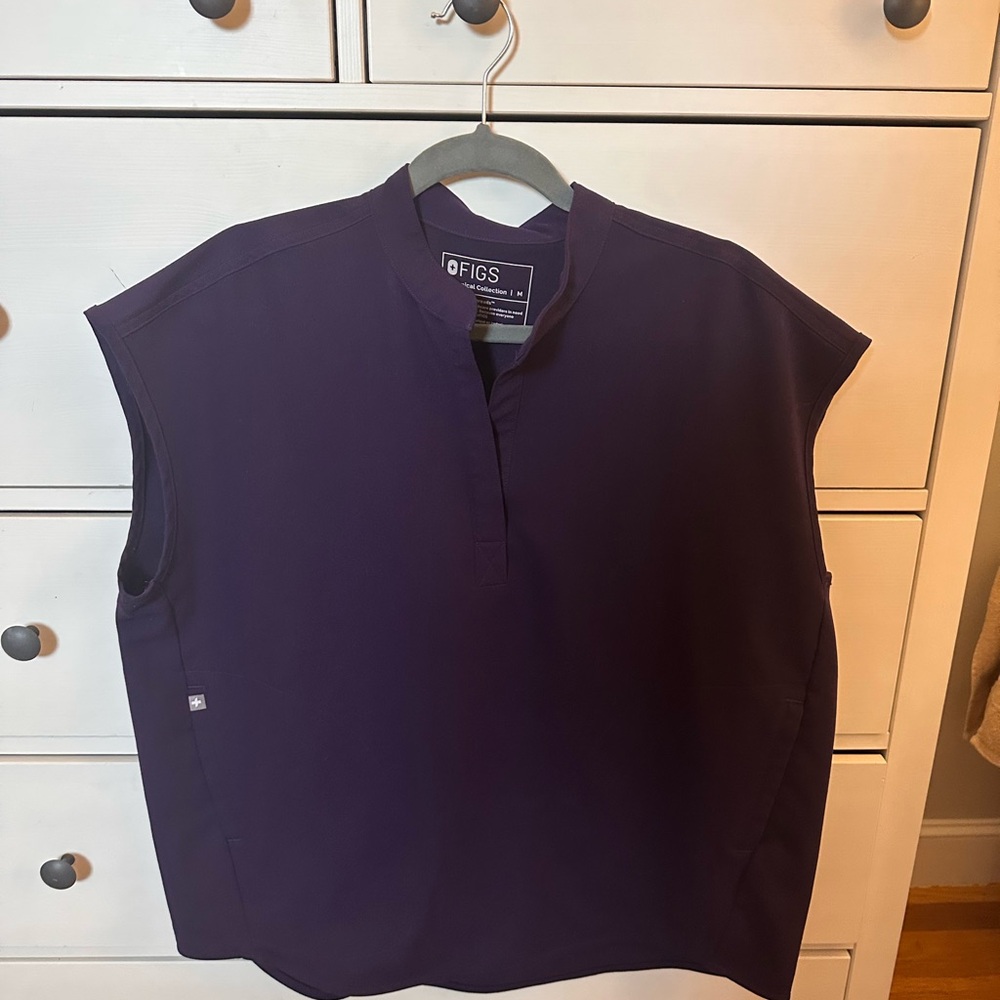 Figs Deep Purple Rafaela Scrub Top